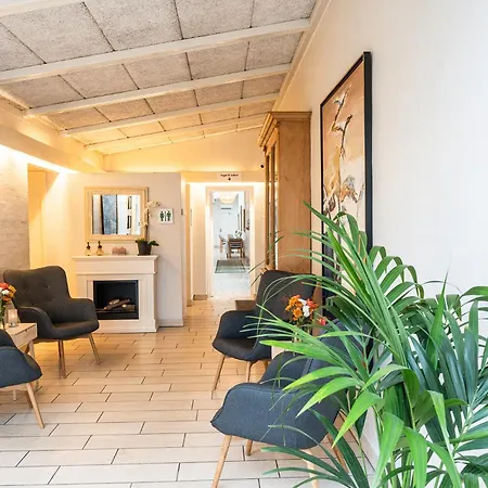 호텔 헤르닝 3* 헤르닝